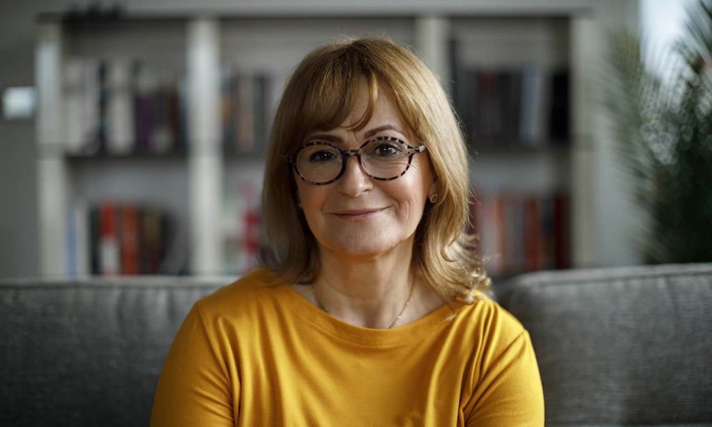 donna-sorridente-menopausa